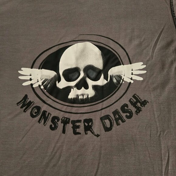 Men's Size Small Monster Dash Graphic V-Neck Short Sleeve Tee - Picture 3 of 7